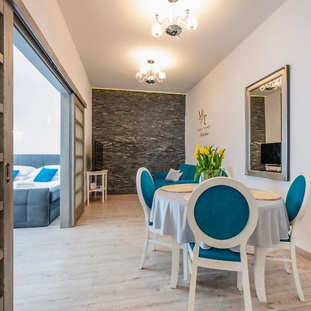 Florencja Parking Gratis Moxy Te&Am Cracow كراكوفيا المظهر الخارجي الصورة