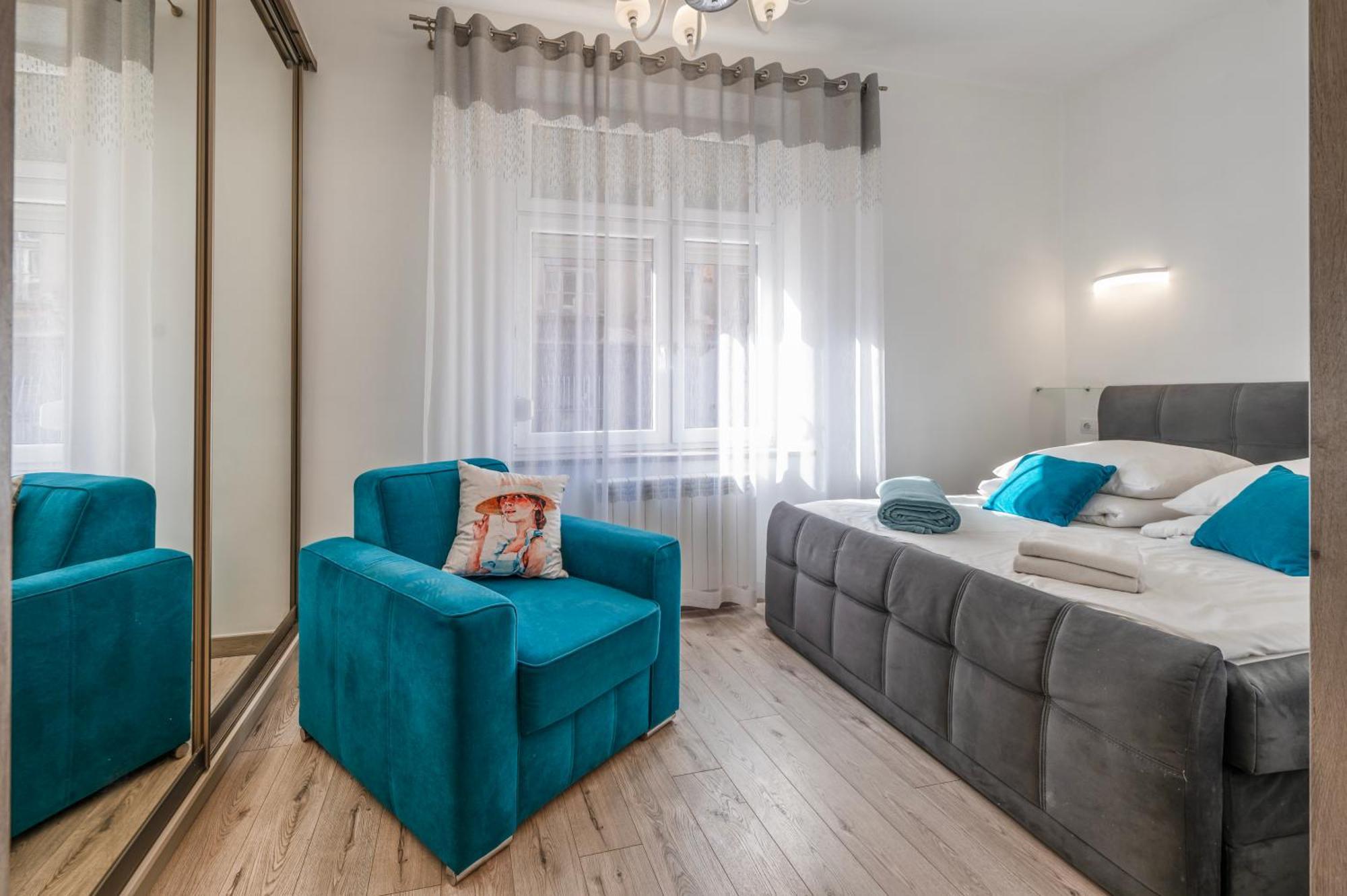 Florencja Parking Gratis Moxy Te&Am Cracow كراكوفيا المظهر الخارجي الصورة