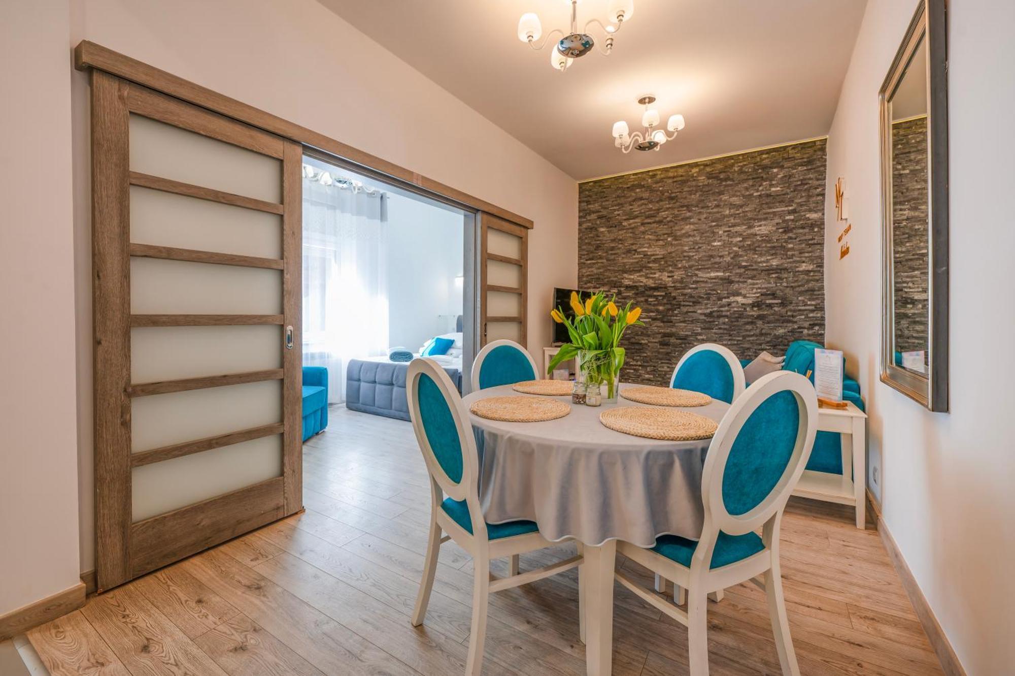 Florencja Parking Gratis Moxy Te&Am Cracow كراكوفيا المظهر الخارجي الصورة